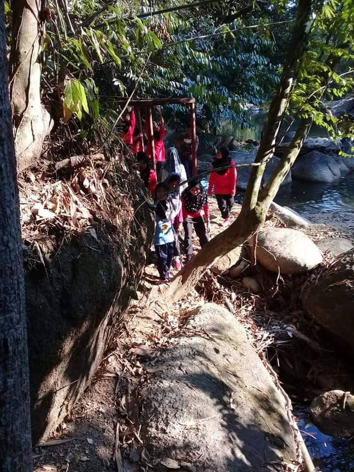 Kalumpang 10